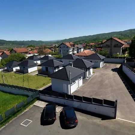 I Trojka באניה לוקה