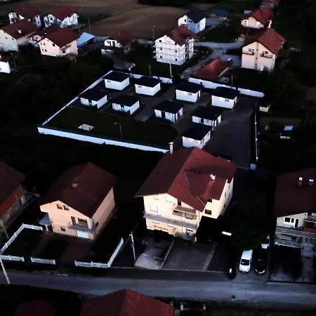 Apartahotel I Trojka